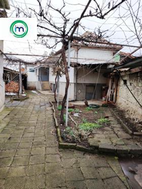 Продажба на имоти в гр. Панагюрище, област Пазарджик - изображение 11 