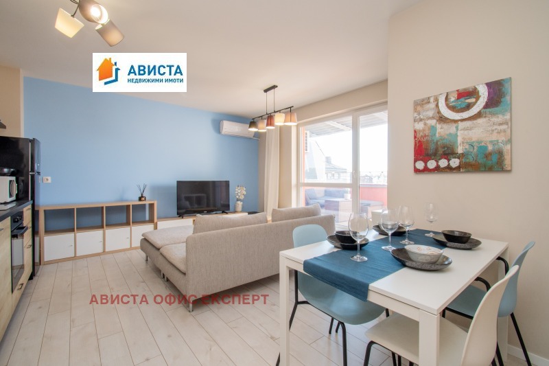 Продава  3-стаен, град София, Център •  385 000 EUR • ID 27336560 — holmes.bg - [1] 