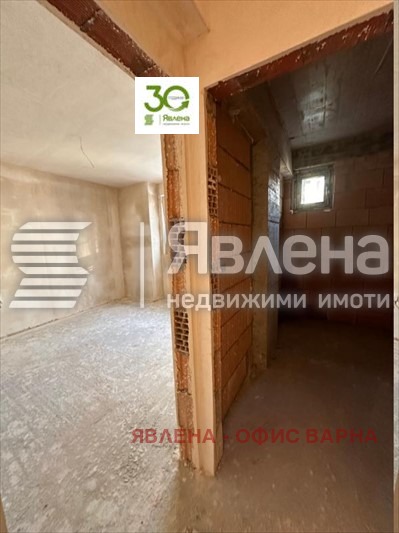 Продава 3-СТАЕН, гр. Варна, Погреби, снимка 5 - Aпартаменти - 49566626