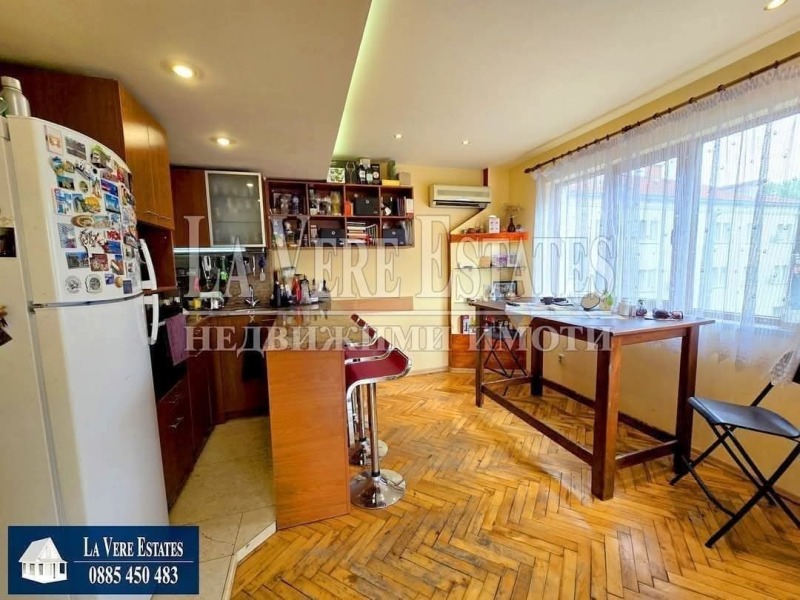 Na prodej  2 ložnice Ruse , Centar , 84 m2 | 41051004 - obraz [4]