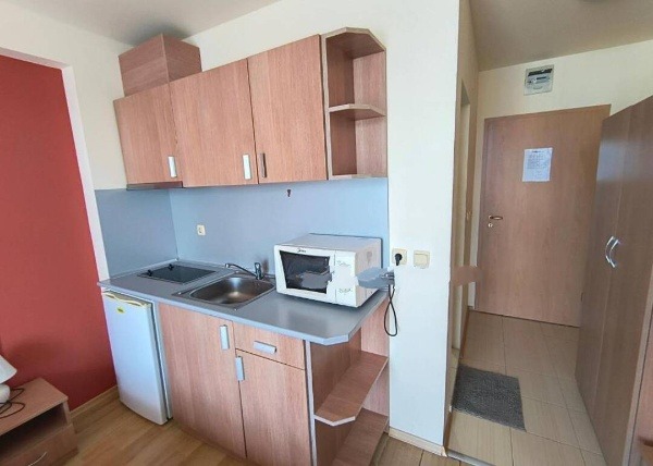 Продава АТЕЛИЕ, ТАВАН, к.к. Слънчев бряг, област Бургас, снимка 3 - Апартаменти - 52693801