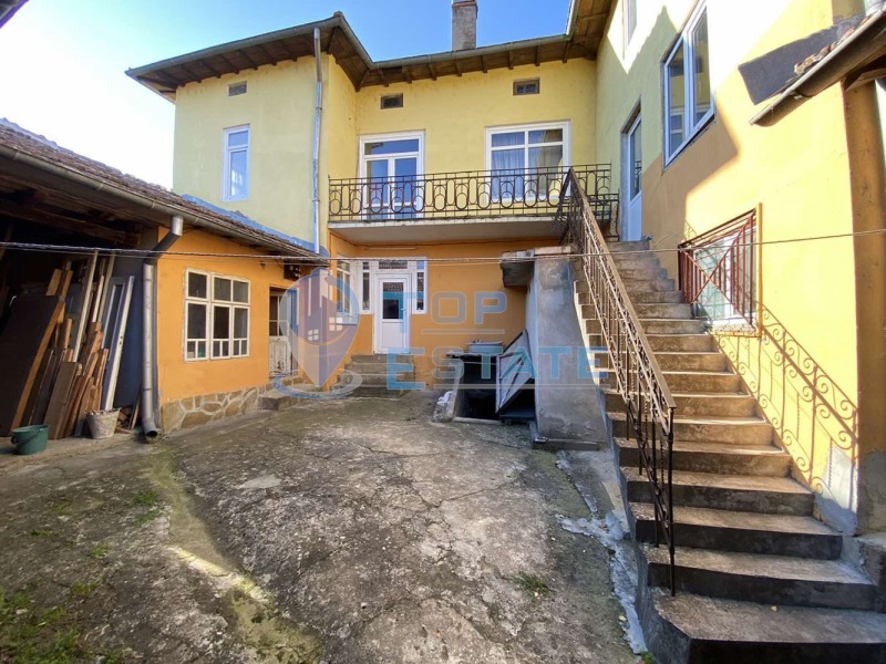 Продава  Къща област Велико Търново , гр. Златарица , 350 кв.м | 70429005