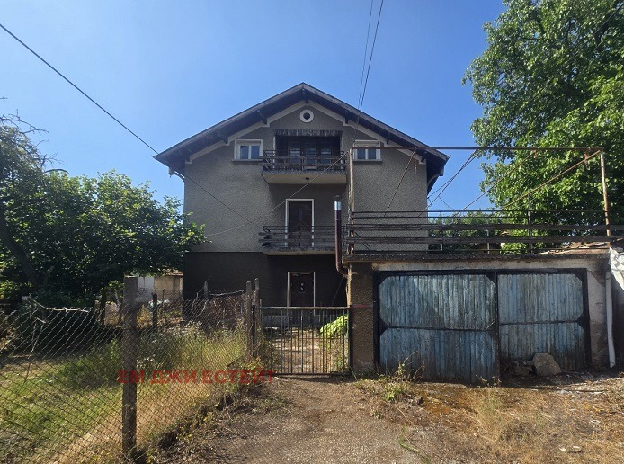 Продава  Къща град София , гр. Нови Искър , 160 кв.м | 47575415