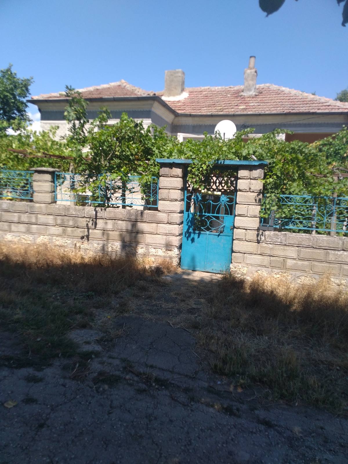 Продава КЪЩА, гр. Каварна, област Добрич, снимка 2 - Къщи - 55005056