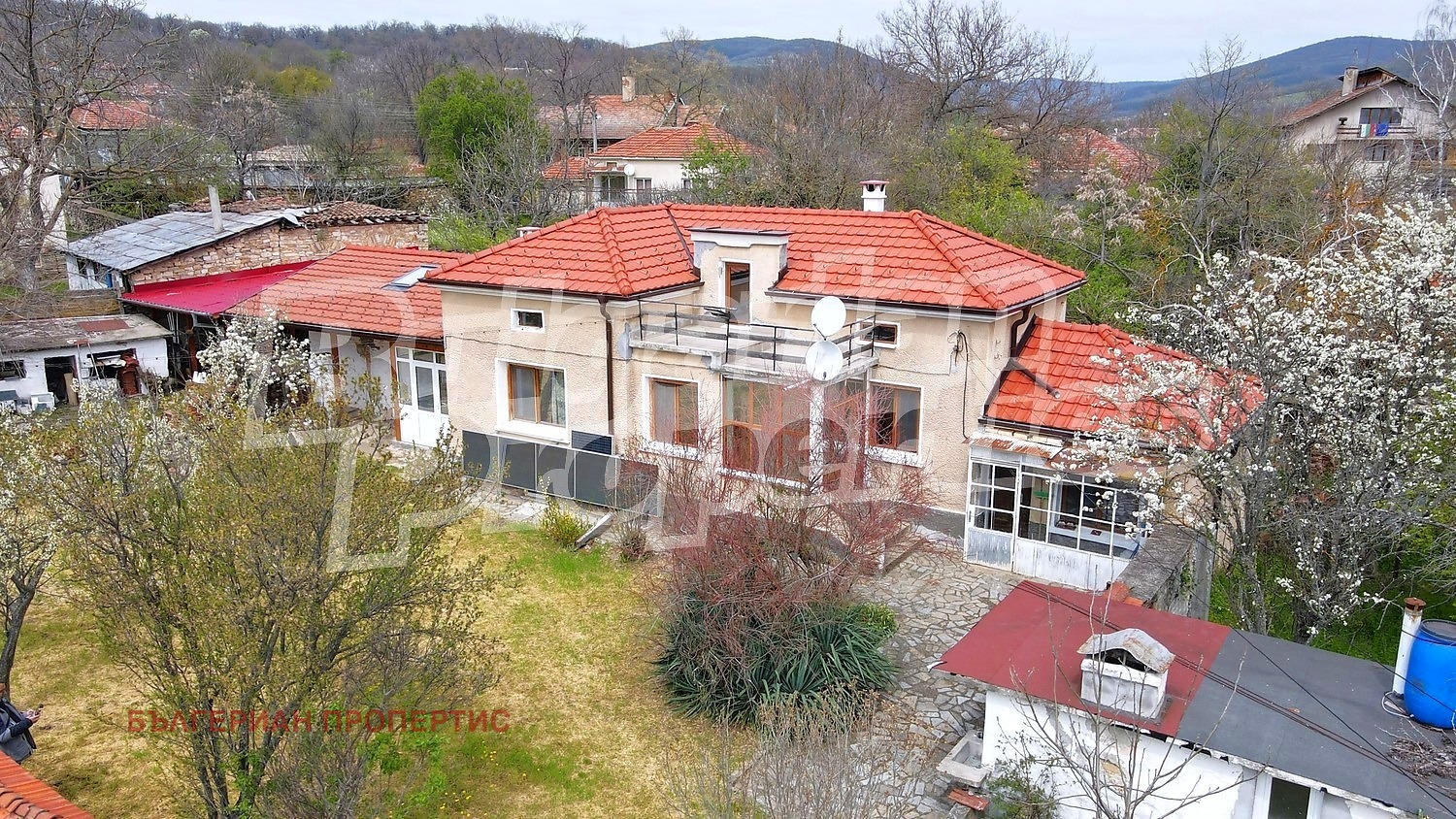 Продава КЪЩА, с. Изворово, област Стара Загора, снимка 2 - Къщи - 54472425