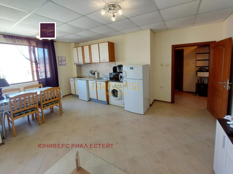 Продава 3-СТАЕН в област Бургас, к.к. Слънчев бряг - 77 кв.м / 82 500 € » 161 355.98 лв., ЮНИВЕРС РИАЛ ЕСТЕЙТ