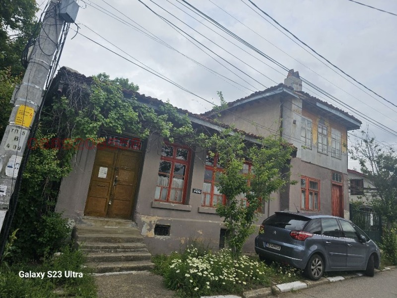 Продава КЪЩА в област Стара Загора, гр. Шипка - 250 кв.м / 110 000 € » 215 141.30 лв.
