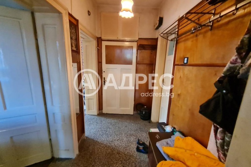 Продава 3-СТАЕН, гр. София, Изгрев, снимка 4 - Апартаменти - 52836058