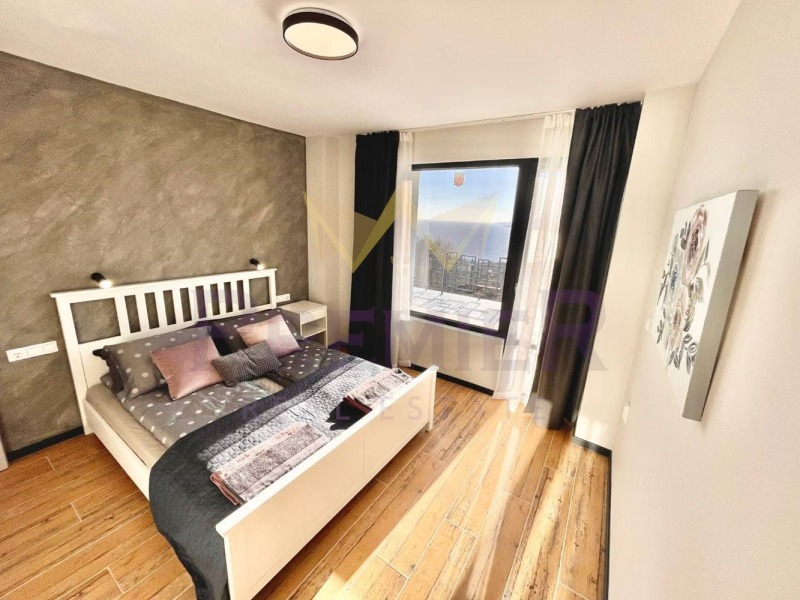 De vânzare  Casa regiunea Dobrich , Balciic , 270 mp | 95895174 - imagine [6]