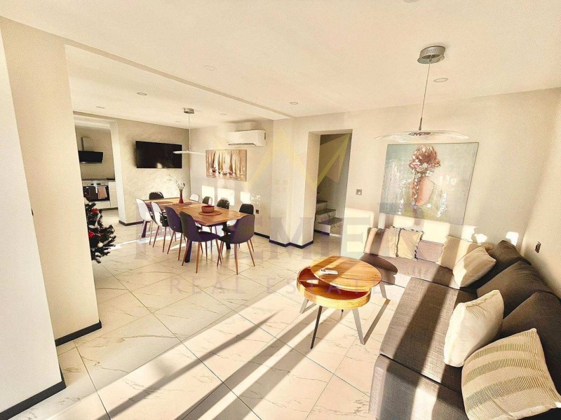 De vânzare  Casa regiunea Dobrich , Balciic , 270 mp | 95895174