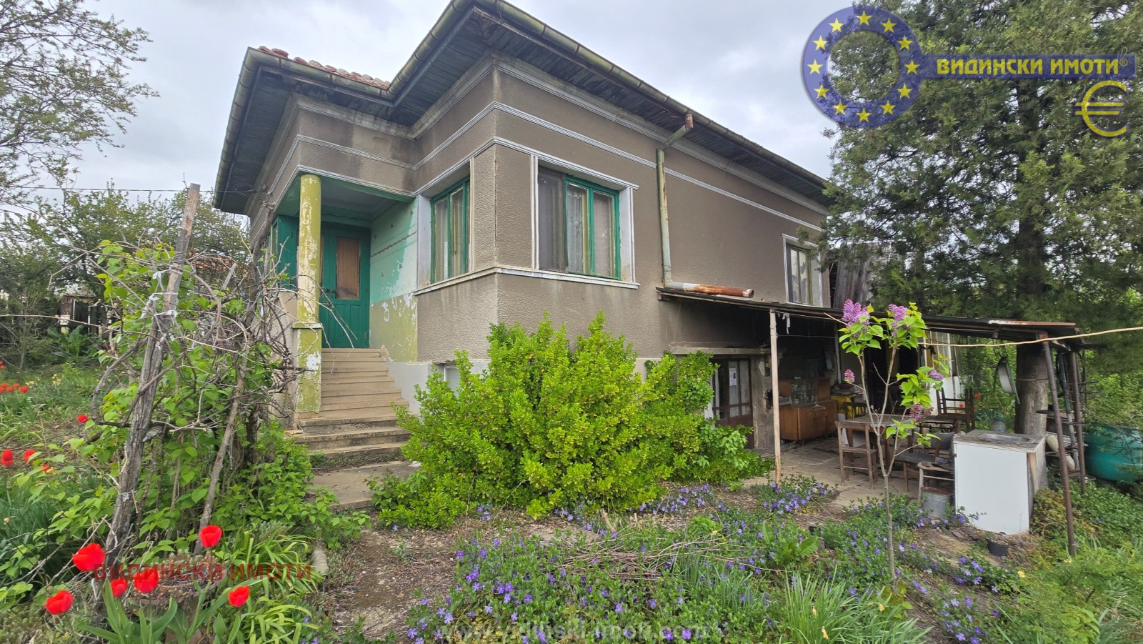 Продава КЪЩА, с. Градец, област Видин