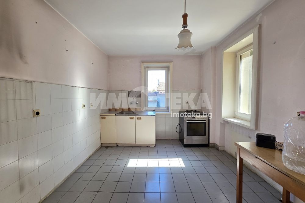 Продава КЪЩА | Imot.bg — изображение 9