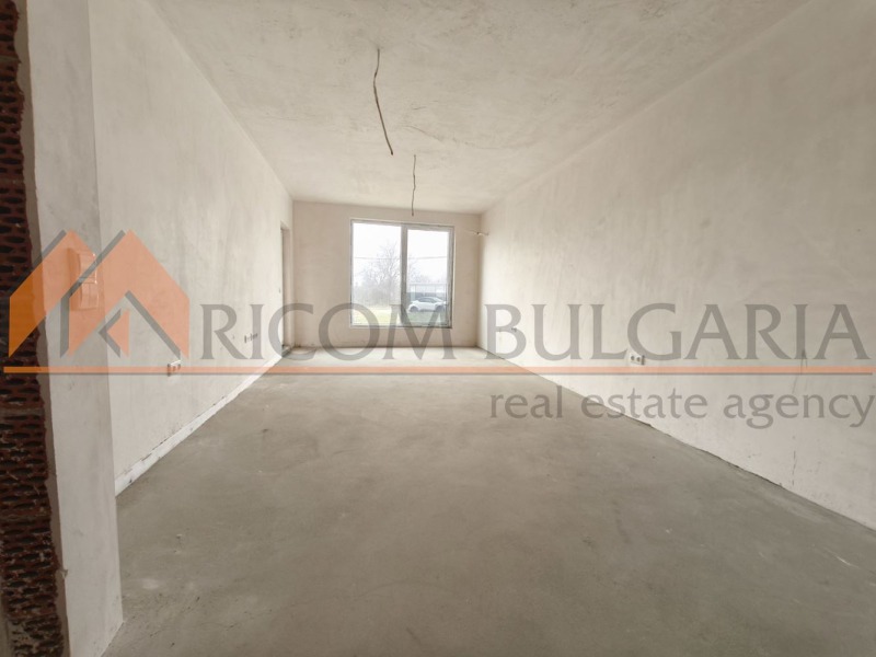 Продава 2-СТАЕН, гр. Варна, к.к. Св.Св. Константин и Елена