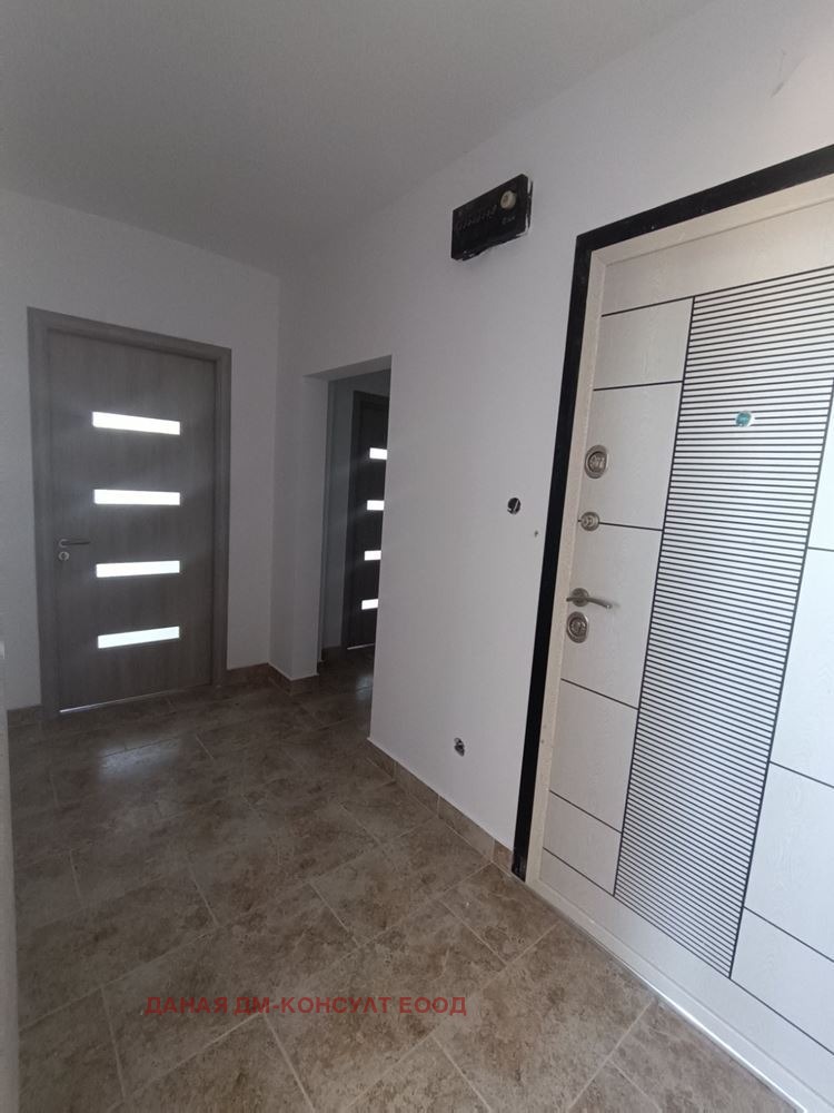 De vânzare  2 dormitoare Șumen , Țentâr , 70 mp | 98852240 - imagine [14]