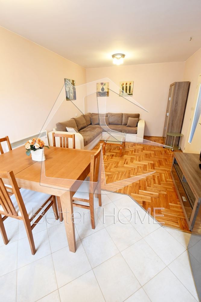 Продава 3-СТАЕН, гр. София, Гео Милев, снимка 3 - Апартаменти - 54536604