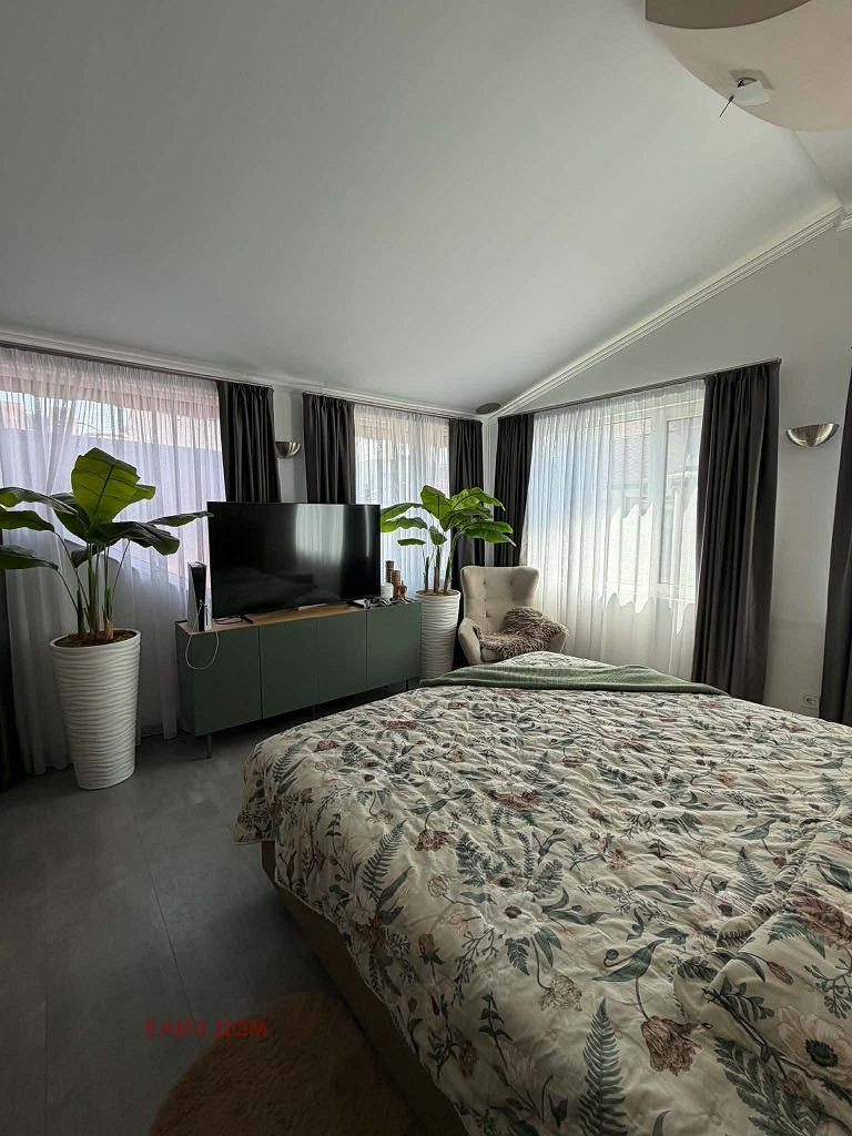 Продава 4-СТАЕН, гр. Варна, Лятно кино Тракия, снимка 6 - Апартаменти - 55458163