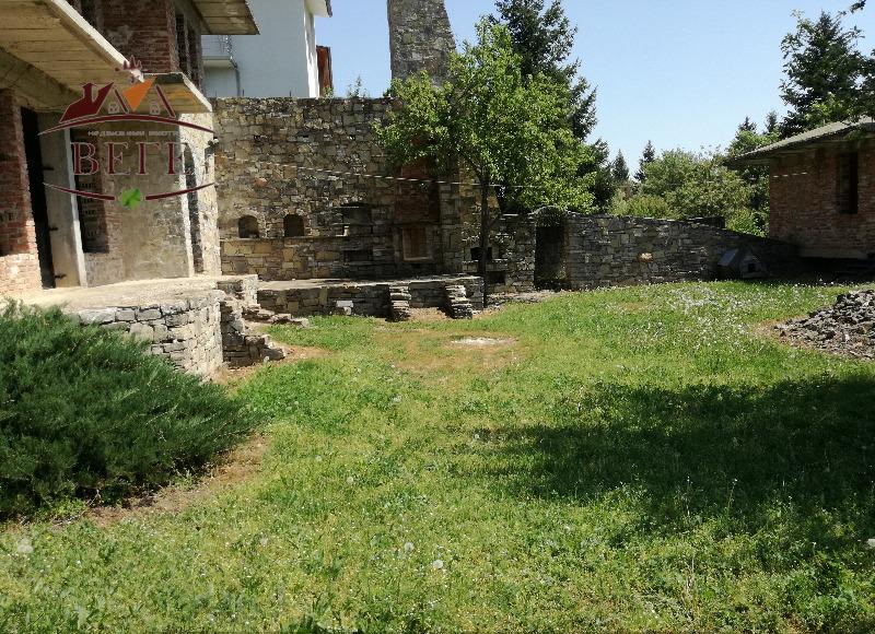 Продава  Къща област Стара Загора , с. Старозагорски бани , 360 кв.м | 15057840