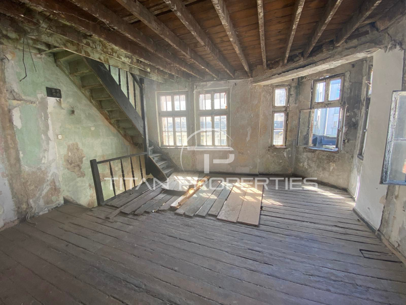 Продава КЪЩА, гр. Пловдив, Център, снимка 5 - Къщи - 52749857