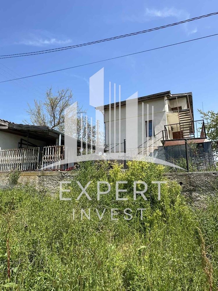 Продава КЪЩА, с. Климентово, област Варна, снимка 3 - Къщи - 54602221