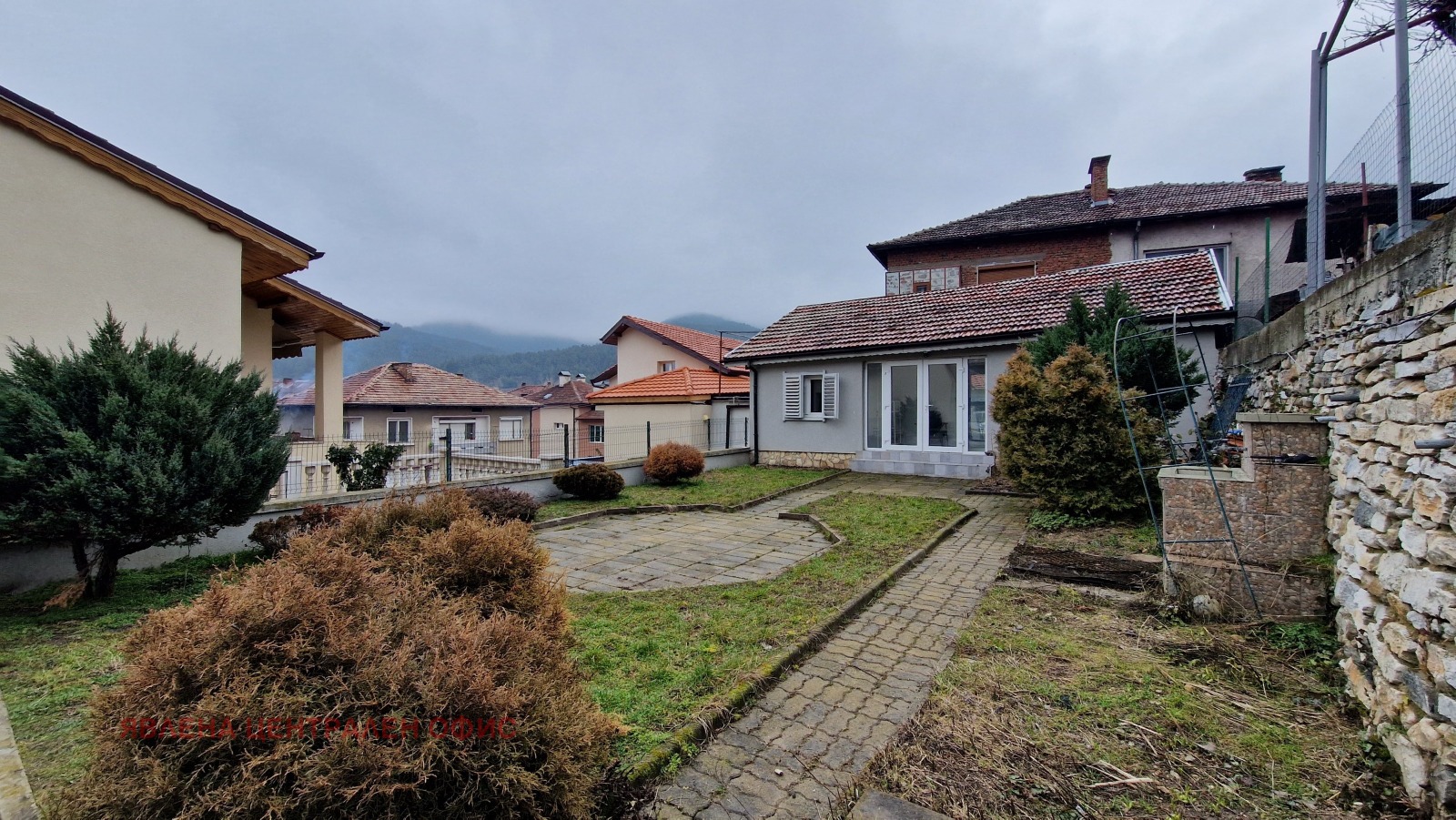 Продава КЪЩА, гр. Велинград, област Пазарджик, снимка 14 - Къщи - 53865937