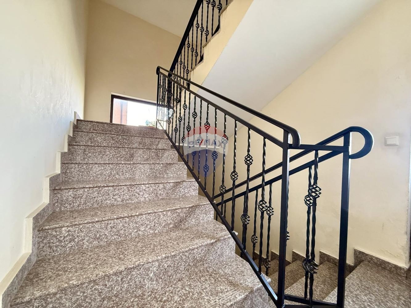 ������� 1-����� | Imot.bg � ����������� 17
