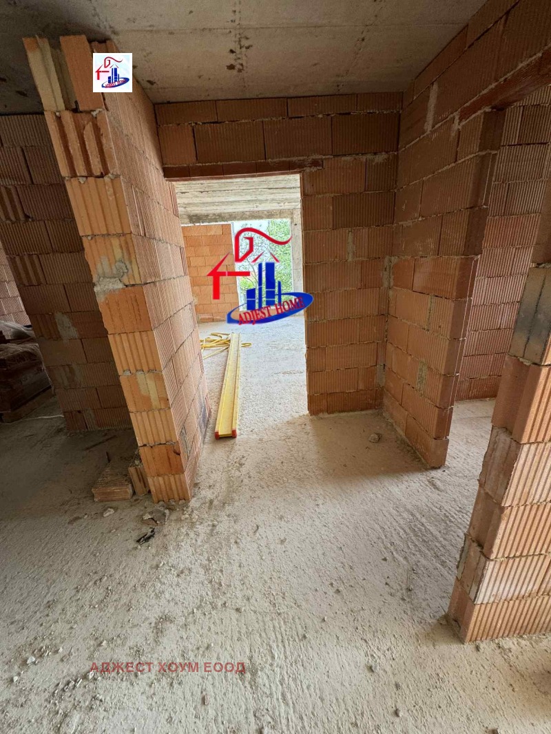 Zu verkaufen  1 Schlafzimmer Schumen , Zentar , 79 qm | 97740585 - Bild [4]