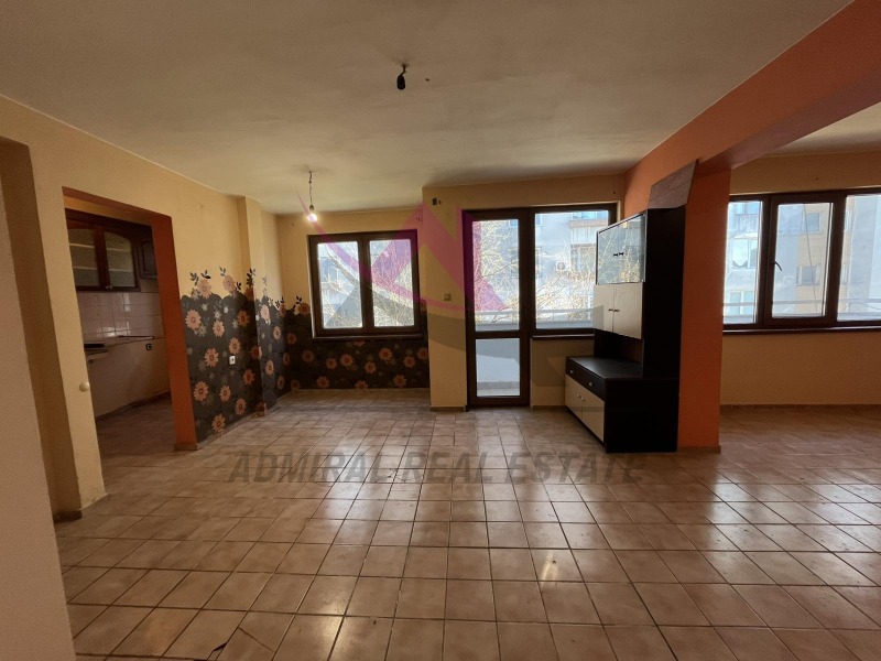 На продаж  2 спальні Варна , Лятно кино Тракия , 106 кв.м | 89086585 - зображення [3]