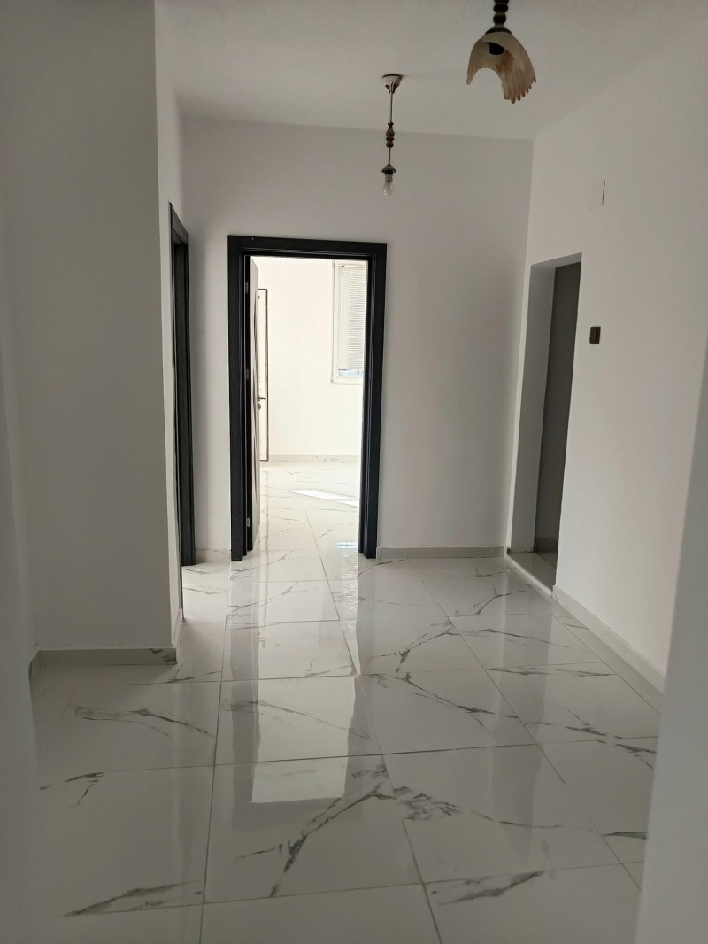 Продава 4-СТАЕН, област Пловдив, гр. Асеновград • 185000 € / 361828.55 лв. • 67205255 1