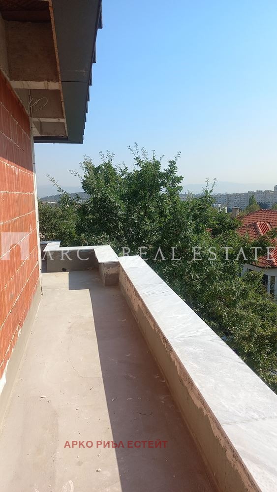 Продава КЪЩА, гр. София, Горна баня, снимка 10 - Къщи - 56220368
