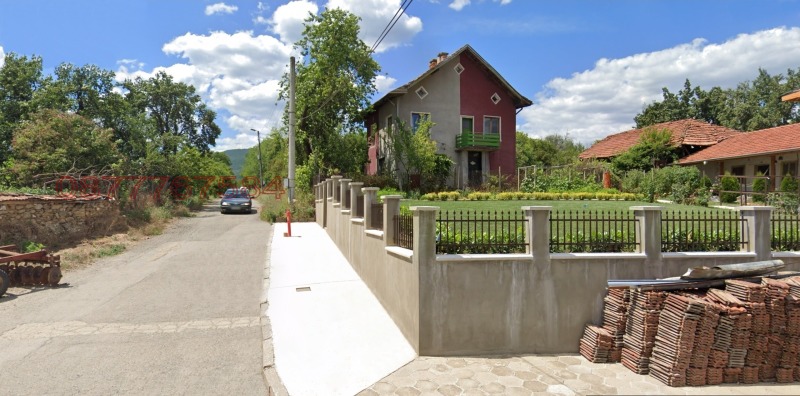 Продава ВИЛА, с. Граница, област Кюстендил, снимка 2 - Вили - 52779136