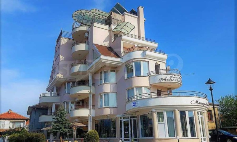 Продава  Хотел, област Бургас, гр. Черноморец •  475 000 EUR • ID 73649113 — holmes.bg - [1] 