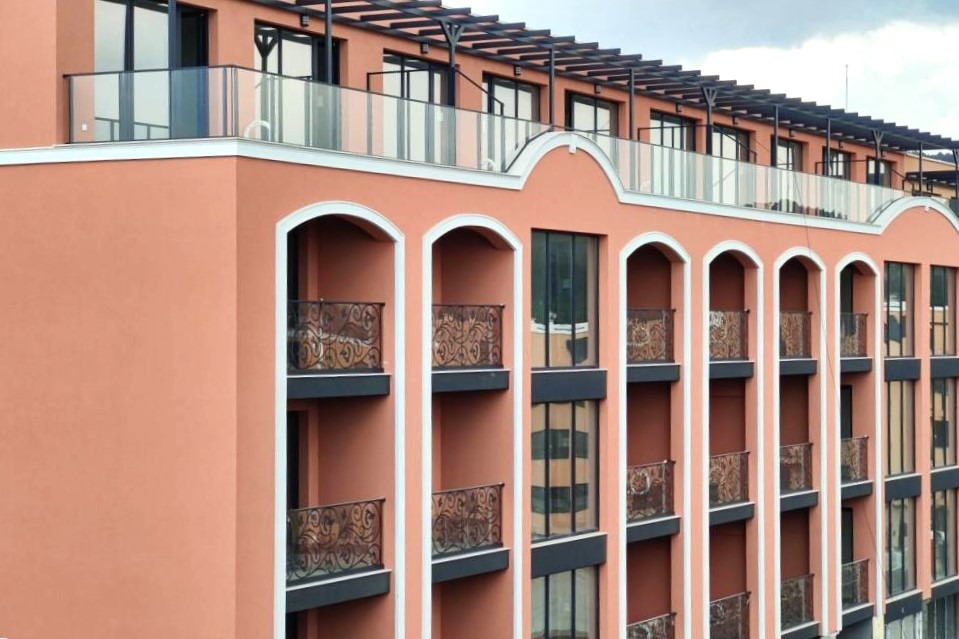 Продава 4-СТАЕН, гр. Варна, к.к. Св.Св. Константин и Елена