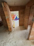 Продава 2-СТАЕН, град Шумен, Център • 114550 € / 224040.33 лв. • 68241891 4