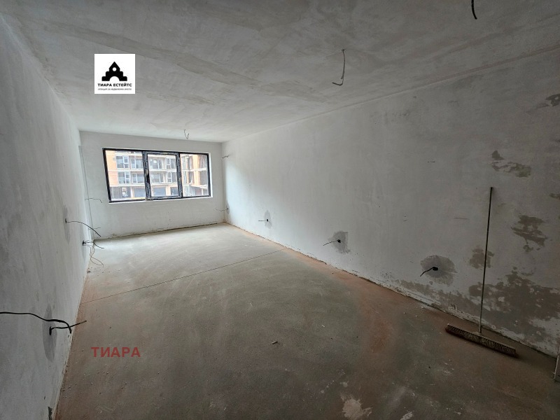 Na prodej  1 ložnice Sofia , Malinova dolina , 70 m2 | 27397328 - obraz [2]