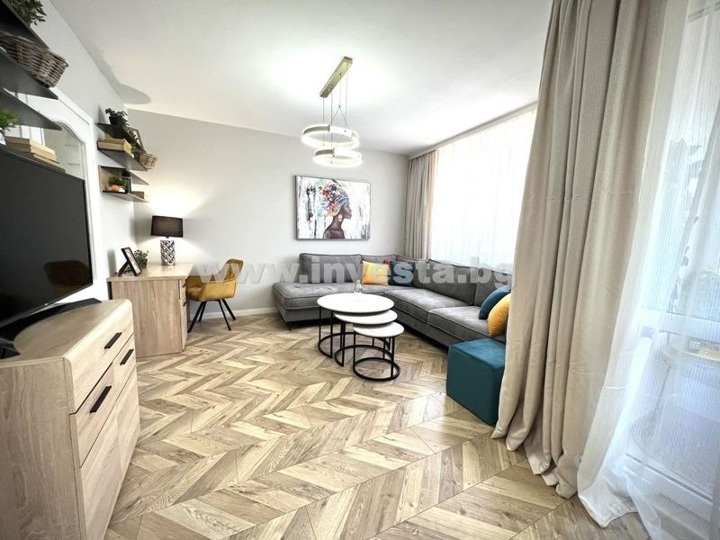 Продава  3-стаен град Пловдив , Младежки Хълм , 97 кв.м | 27143661 - изображение [7]