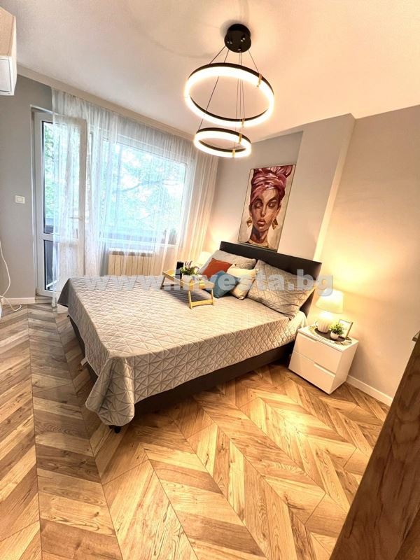 Продава  3-стаен град Пловдив , Младежки Хълм , 97 кв.м | 27143661 - изображение [8]