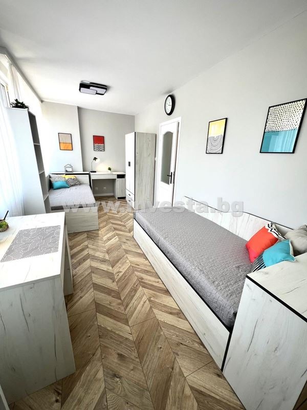 Продава  3-стаен град Пловдив , Младежки Хълм , 97 кв.м | 27143661 - изображение [9]