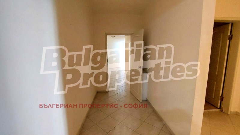 Продава 3-СТАЕН, гр. София, Борово, снимка 11 - Апартаменти - 53465197
