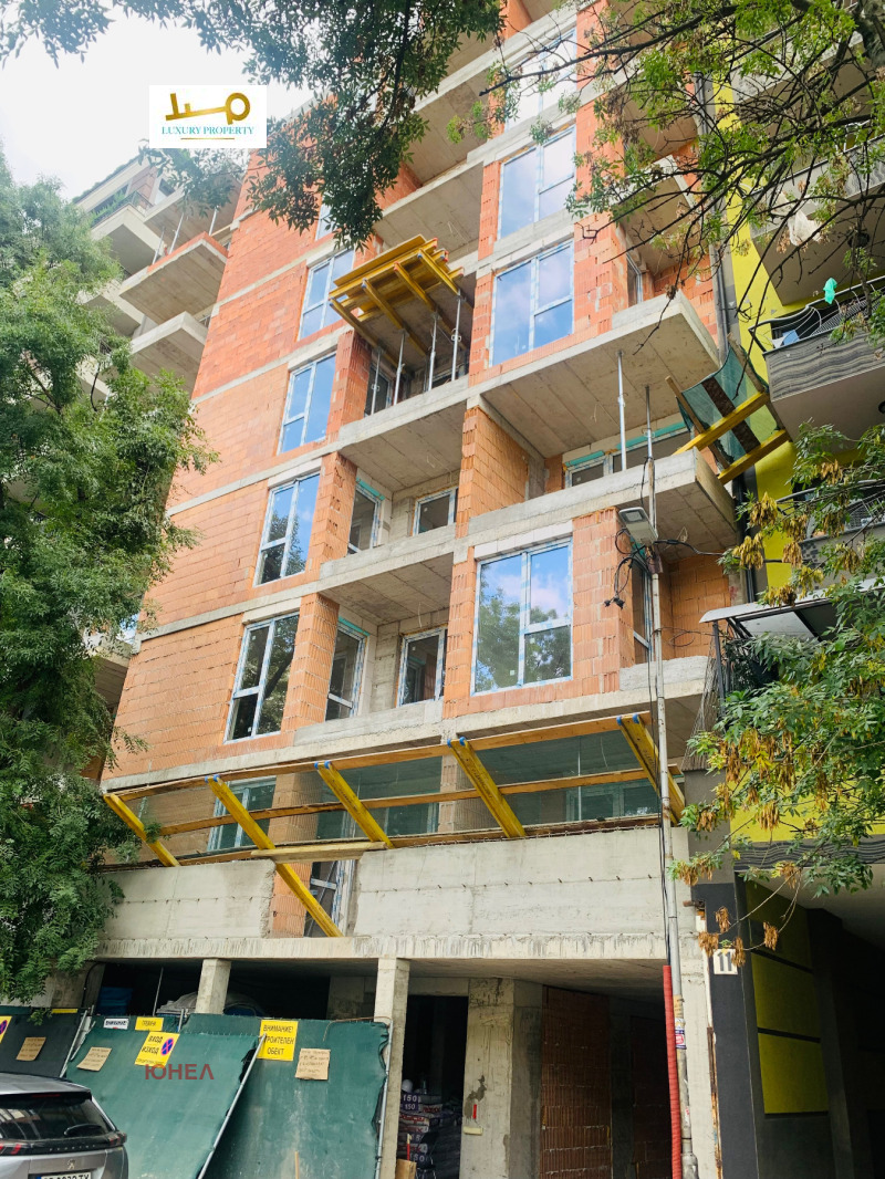 À vendre  Bureau Sofia , Strelbichte , 34 m² | 80124350 - image [2]