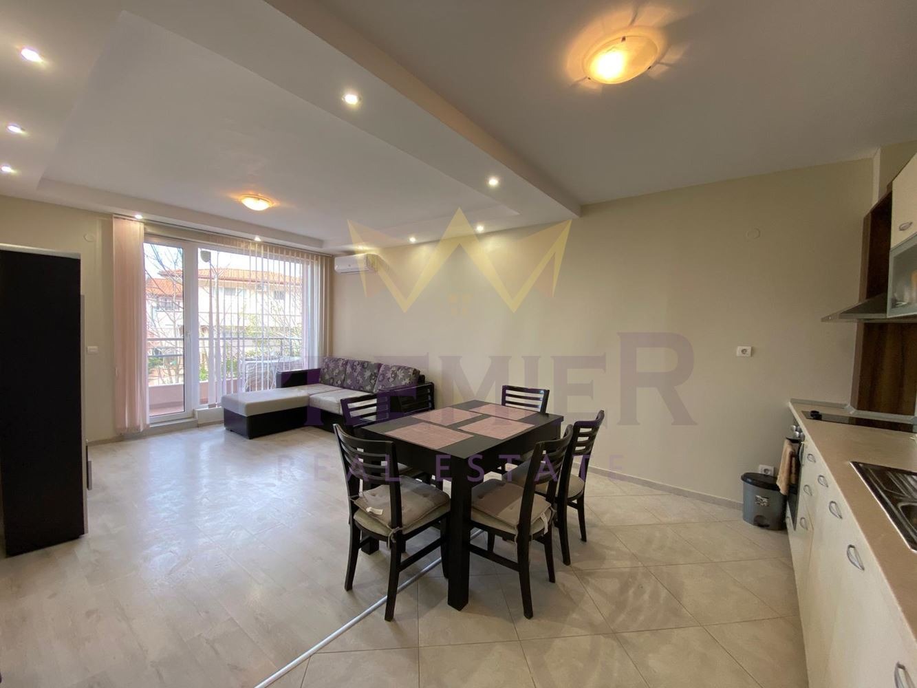 Продава 2-СТАЕН, гр. Каварна, област Добрич, снимка 2 - Апартаменти - 54344071