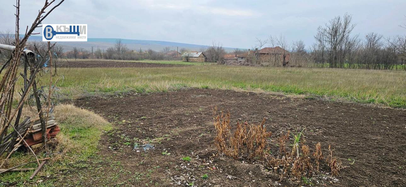 Продава КЪЩА, с. Павел, област Велико Търново, снимка 2 - Къщи - 46708559