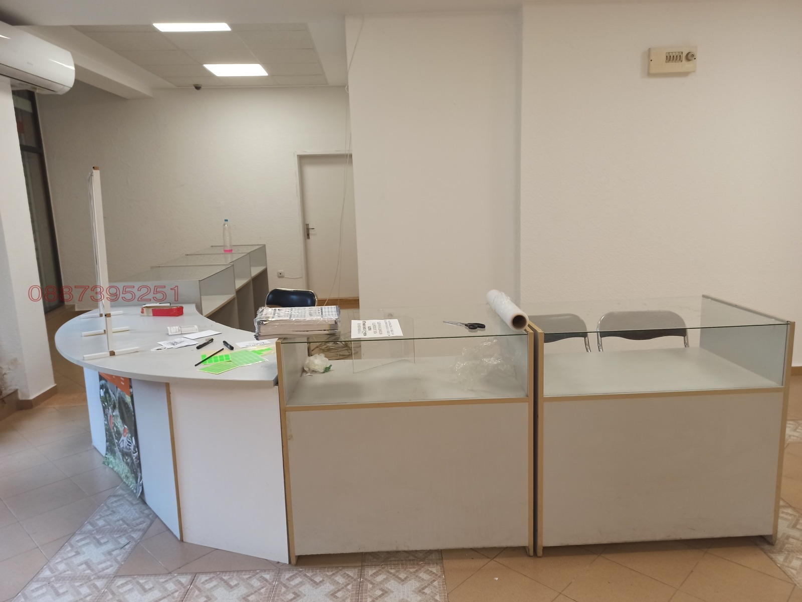 Продава МАГАЗИН, гр. Плевен, Идеален център, снимка 9 - Магазини - 54036384