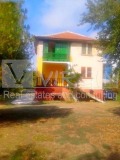 Продава КЪЩА, гр. Варна, м-т Салтанат, снимка 2