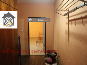 Продава  2-стаен, град София