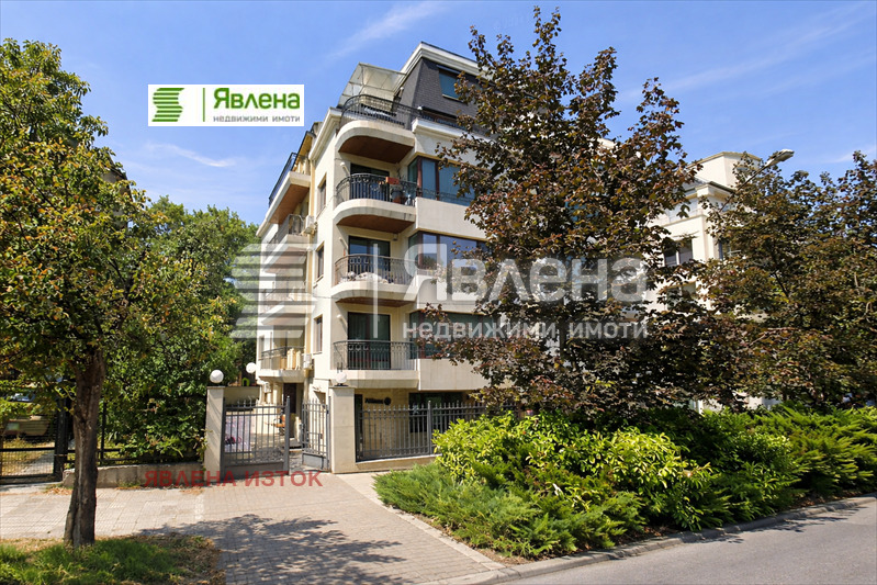 Продава МАГАЗИН, гр. София, Изток, снимка 3 - Магазини - 54102451