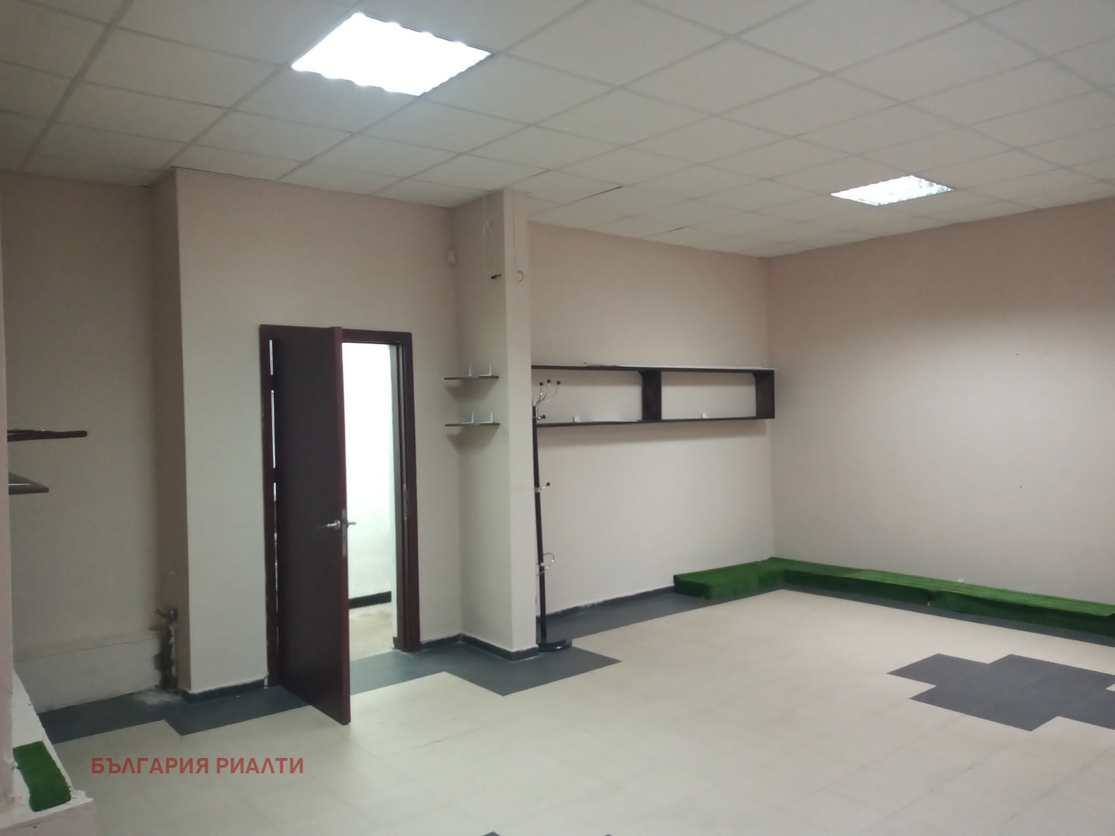Продава МАГАЗИН, гр. София, Банишора, снимка 3 - Магазини - 55779606
