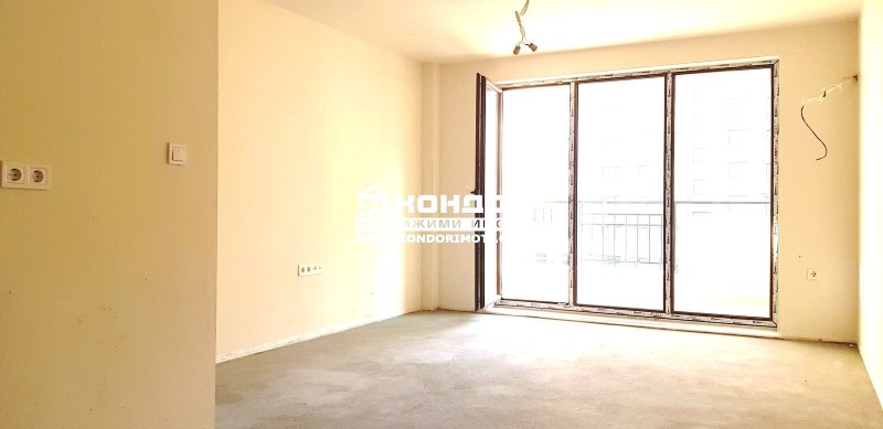 De vânzare  1 dormitor Plovdiv , Țentâr , 67 mp | 30016953 - imagine [2]