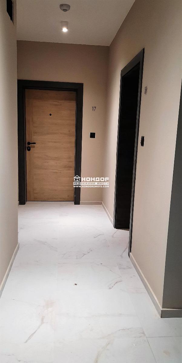 De vânzare  1 dormitor Plovdiv , Țentâr , 67 mp | 30016953 - imagine [3]