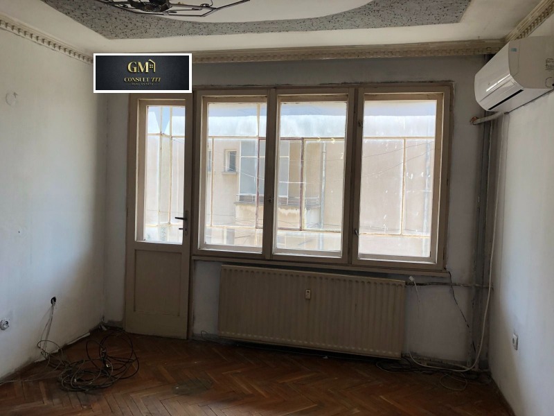 Продава  2-стаен град Плевен , Идеален център , 67 кв.м | 50699552 - изображение [6]