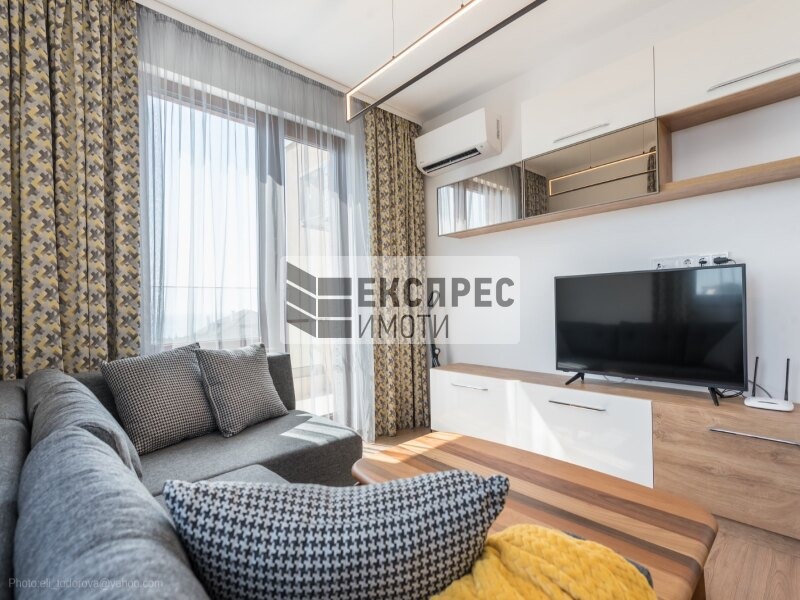 Продава 2-СТАЕН, гр. Варна, м-т Горна Трака, снимка 2 - Апартаменти - 52693843